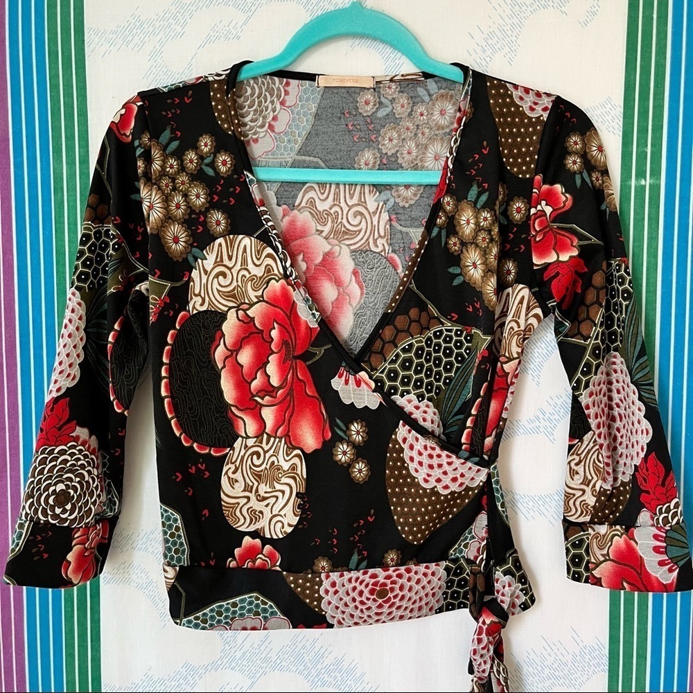 VINTAGE Forever 21 wrap 3/4 sleeve y2k 90s crop blouse trendy egirl medium